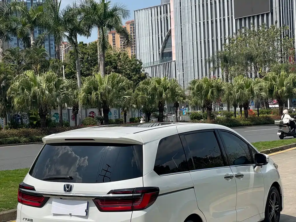 Odyssey 2024 2.0L e:HEV Rui Yaoxiang Edition купить на сайте DeffCars