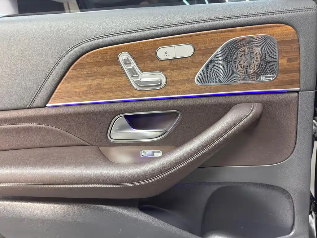 Mercedes-Benz GLS 2020 GLS 450 4MATIC luxury model купить на сайте DeffCars