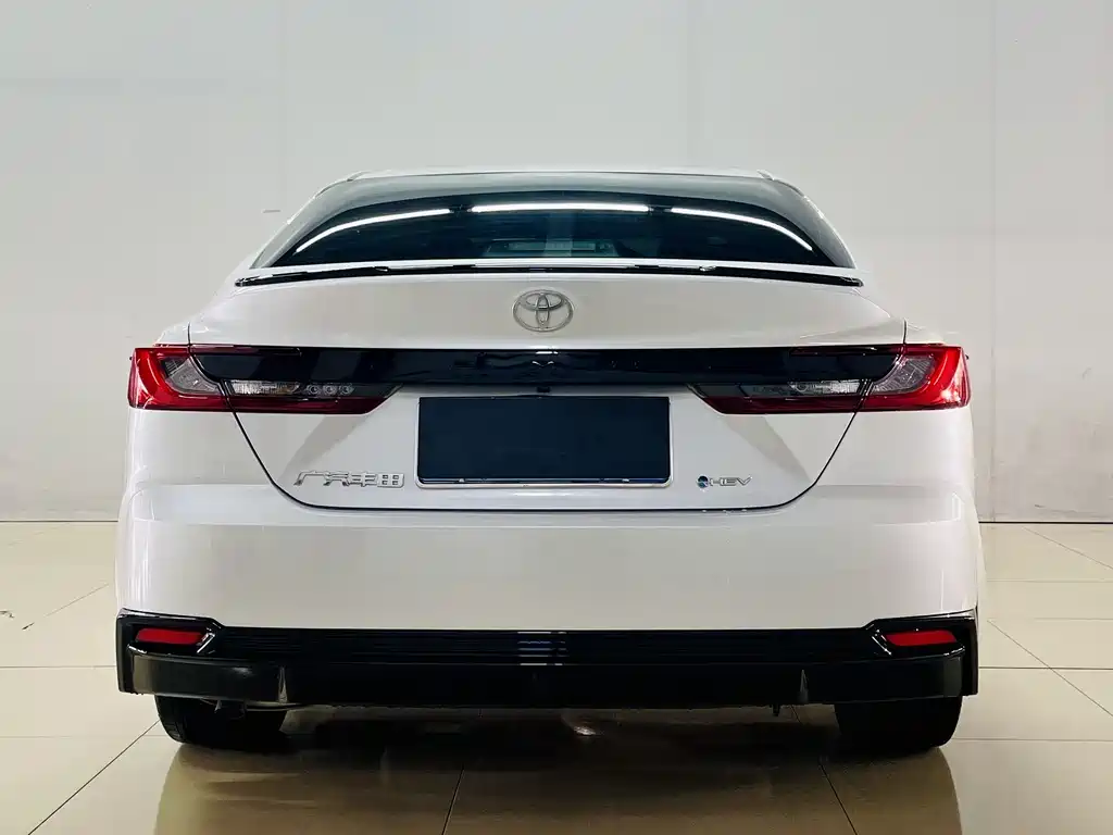 Camry 2026 Dual Engine 2.0HSE Sports Lite Edition купить на сайте DeffCars