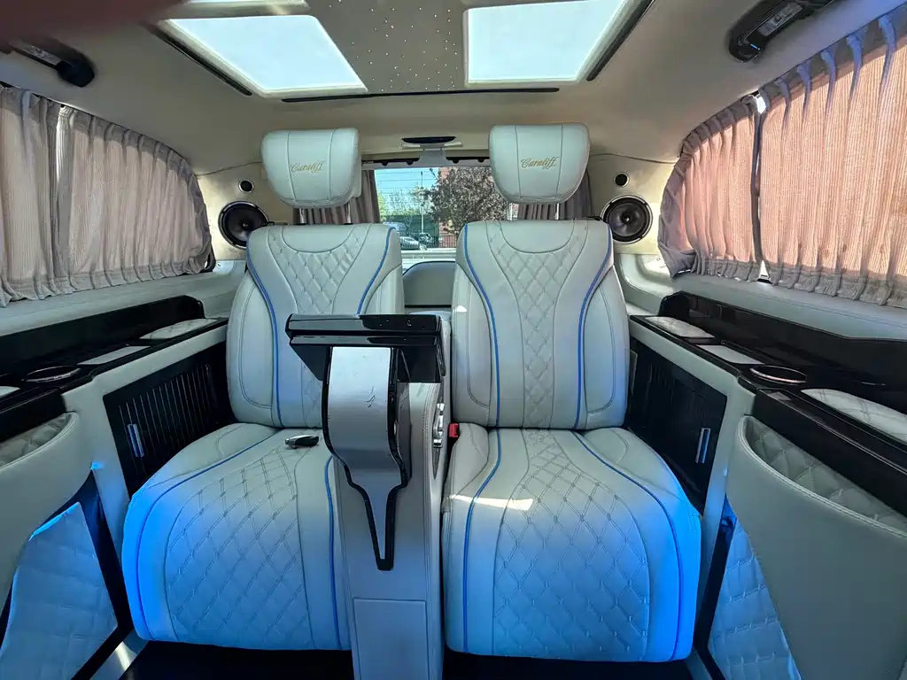 Mercedes-Benz V-Class 2018 V 260 Premium Edition National VI купить на сайте DeffCars