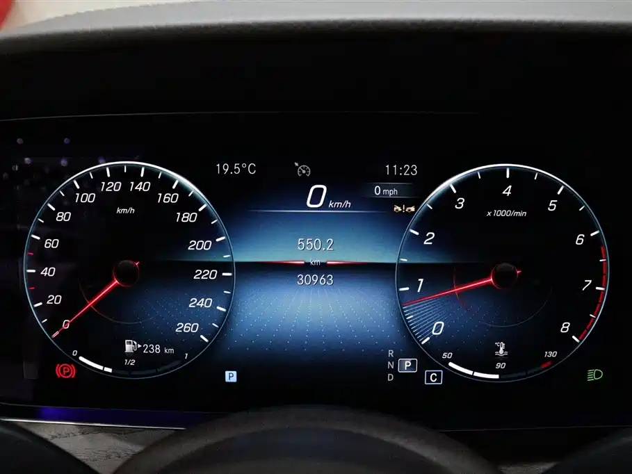 Mercedes-Benz E-Class 2023 E 260 L купить на сайте DeffCars