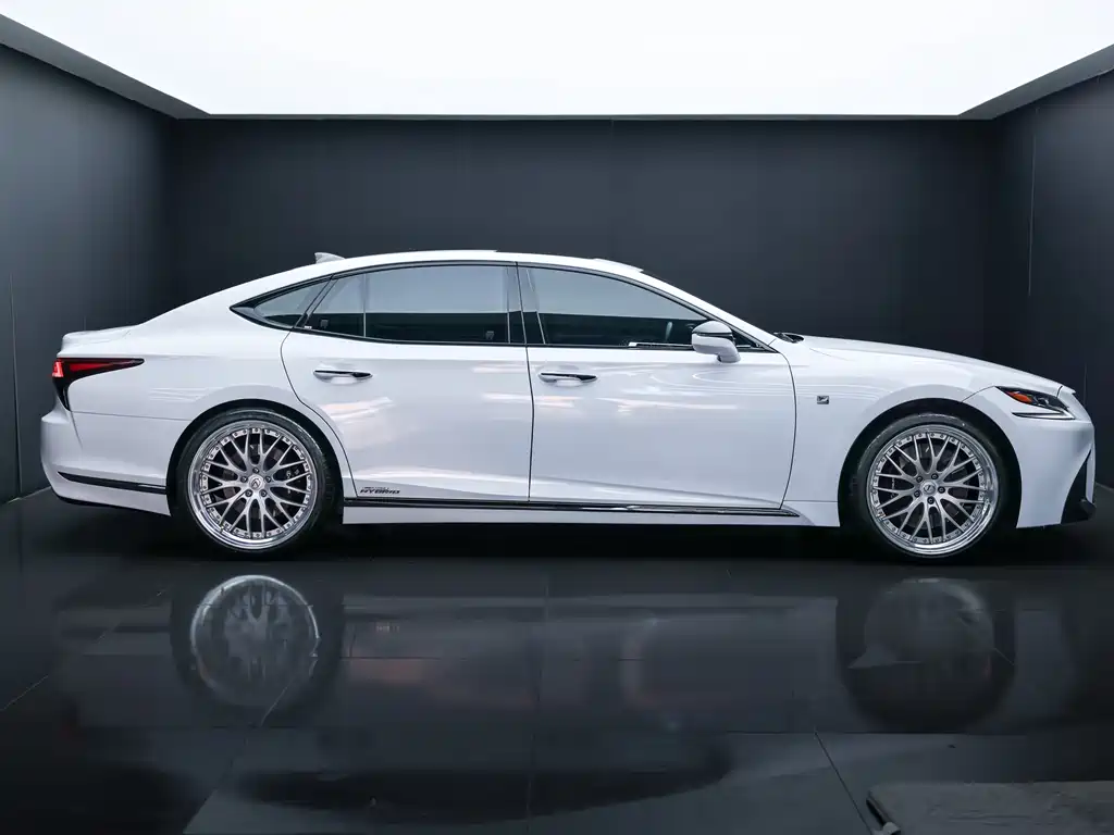 Lexus LS 2018 500h F SPORT National V купить на сайте DeffCars