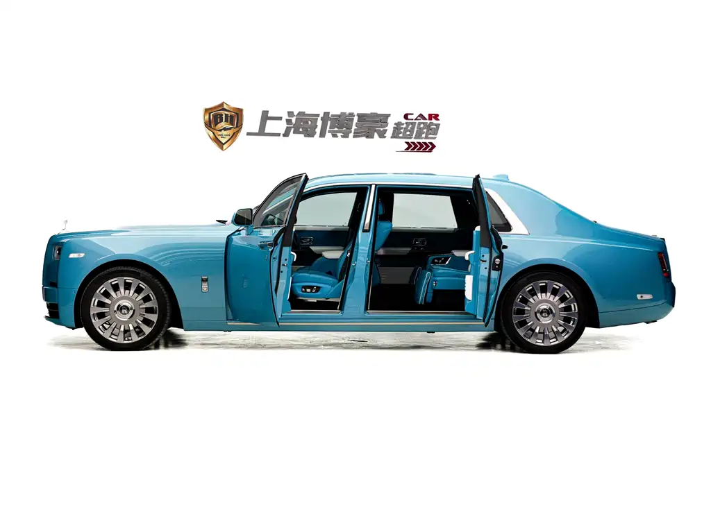 Phantom 2018 6.7T long wheelbase version купить на сайте DeffCars