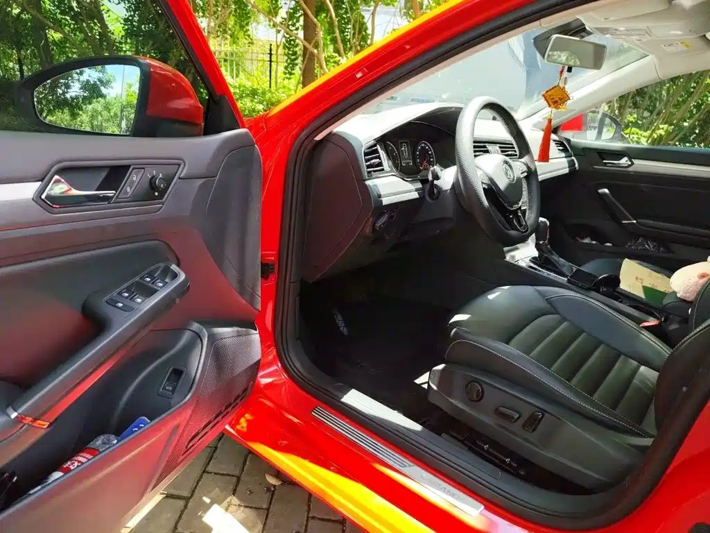 LAMANDO 2019 280TSI DSG Comfort Edition National VI купить на сайте DeffCars