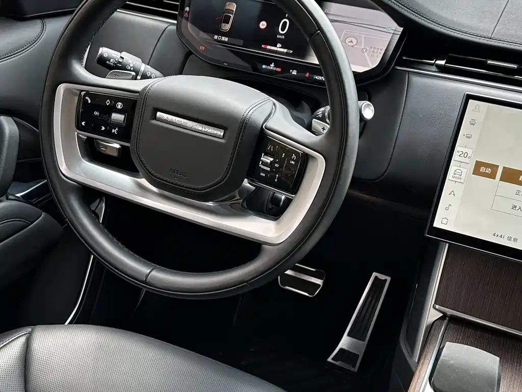 Range Rover 2024 3.0 L6 400PS Extended Edition, seven seats купить на сайте DeffCars