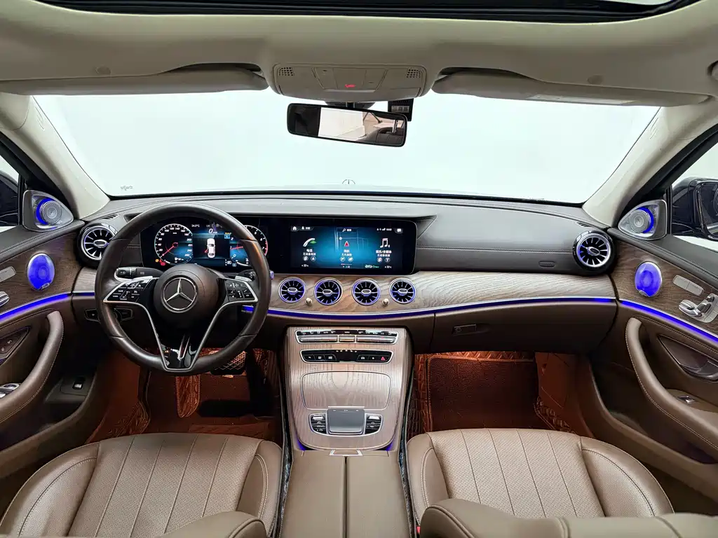 Mercedes-Benz E-Class 2023 E 300 L Luxury Model купить на сайте DeffCars