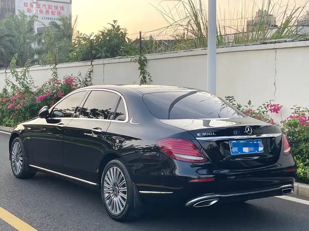 Mercedes-Benz E-Class 2020 Facelift E 300 L Special Edition купить на сайте DeffCars