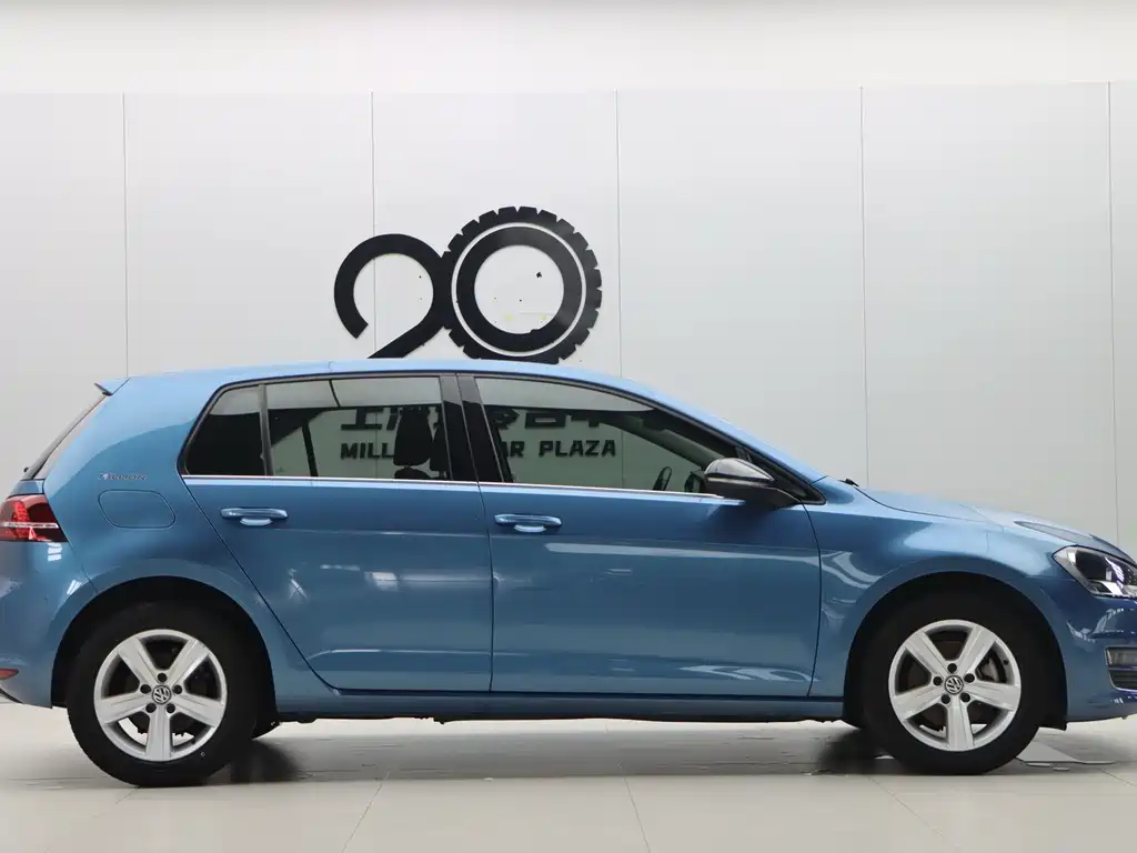 Golf 2017 230TSI automatic comfort million-unit commemorative edition купить на сайте DeffCars