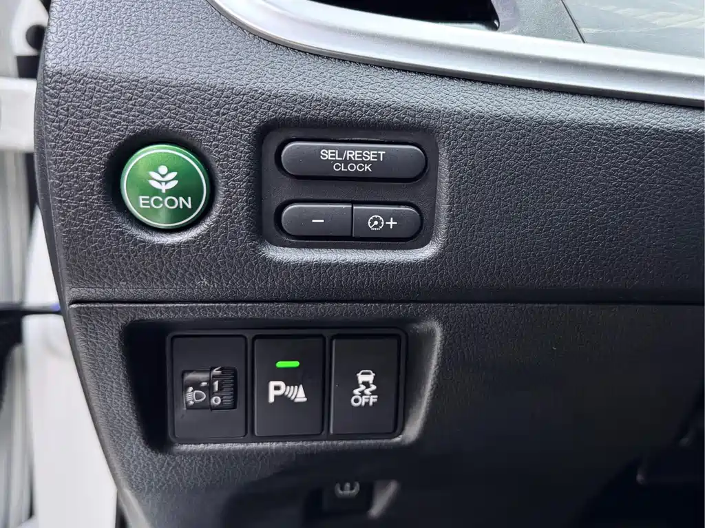 Jade 2017 1.8L automatic comfort version 5 seats купить на сайте DeffCars