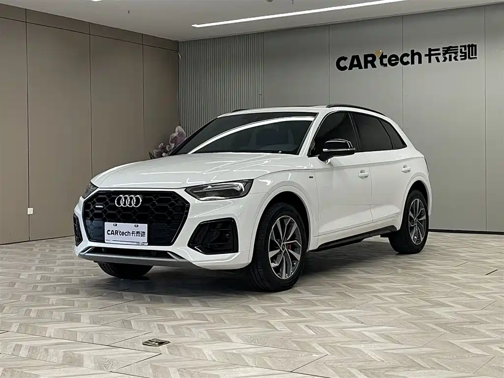 Audi Q5L 2024 40 TFSI luxury and dynamic model купить на сайте DeffCars