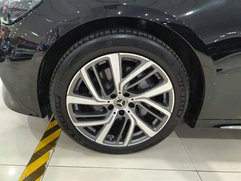 Mercedes-Benz E-Class 2024 E 300 L Fashion Model купить на сайте DeffCars