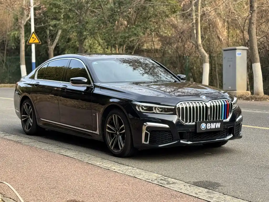 BMW 7 Series 2019 facelift 730Li M Sports Package купить на сайте DeffCars