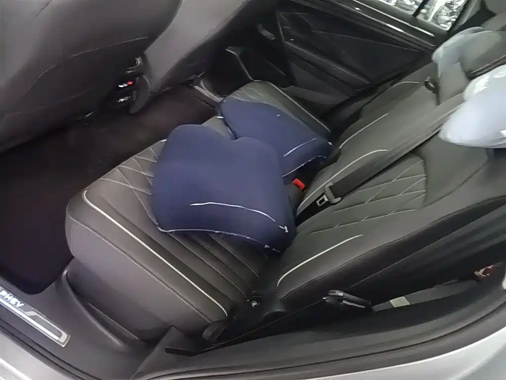 Tiguan L New Energy 2022 430PHEV plug-in hybrid premium version купить на сайте DeffCars