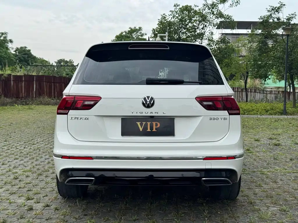 Tiguan L 2021 330TSI automatic two-wheel drive R-Line version купить на сайте DeffCars