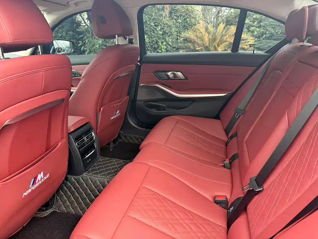 BMW 3 Series 2025 325Li M Sports Package купить на сайте DeffCars