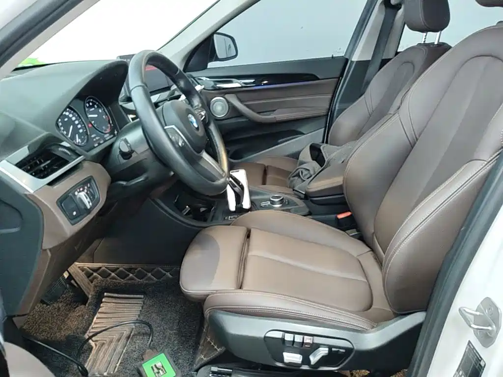BMW X1 2021 Modified sDrive25Li Leading купить на сайте DeffCars