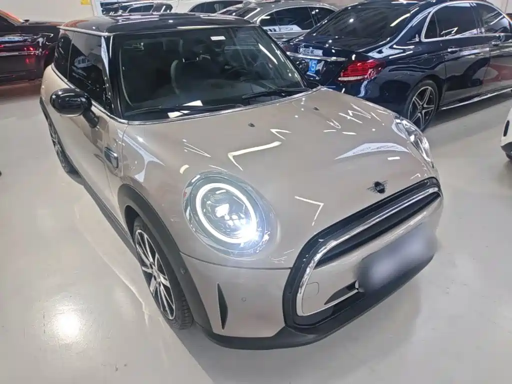 MINI 2023 facelift 1.5T COOPER artist купить на сайте DeffCars