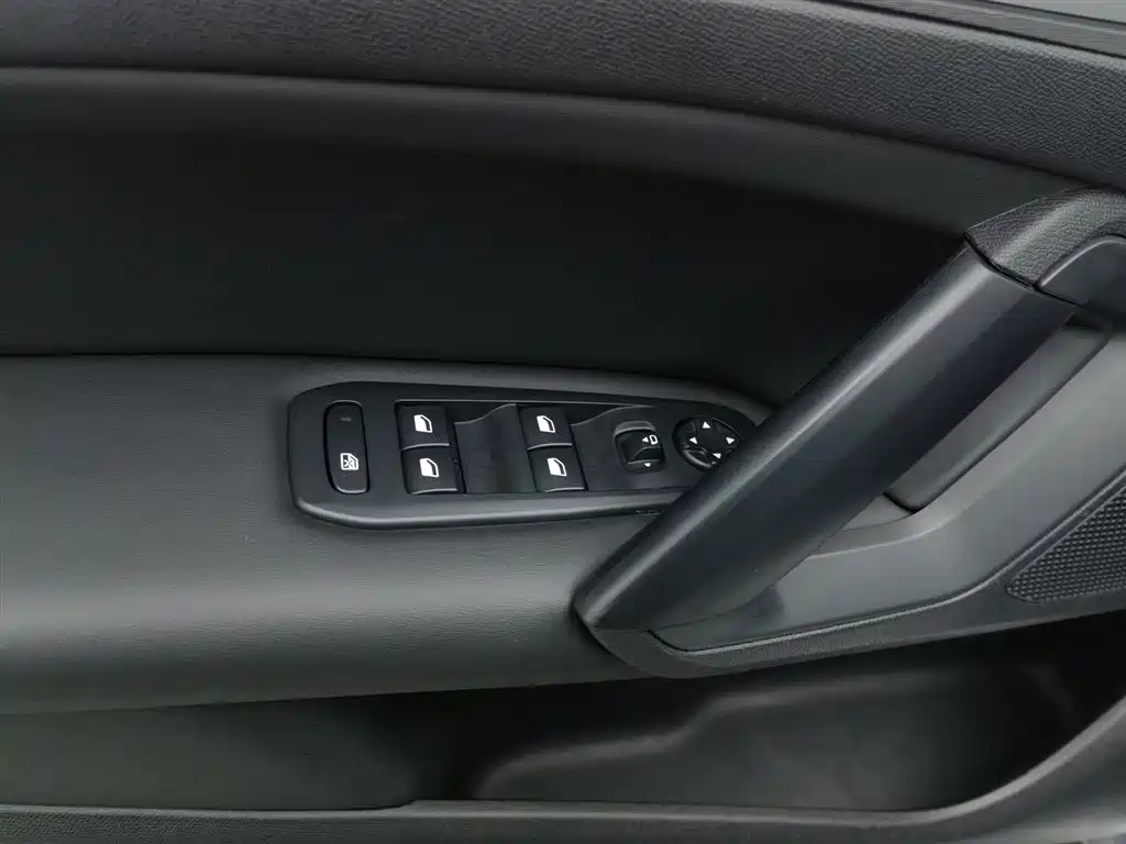 Peugeot 408 2024 Model 360THP Lululu Model Latu Version купить на сайте DeffCars