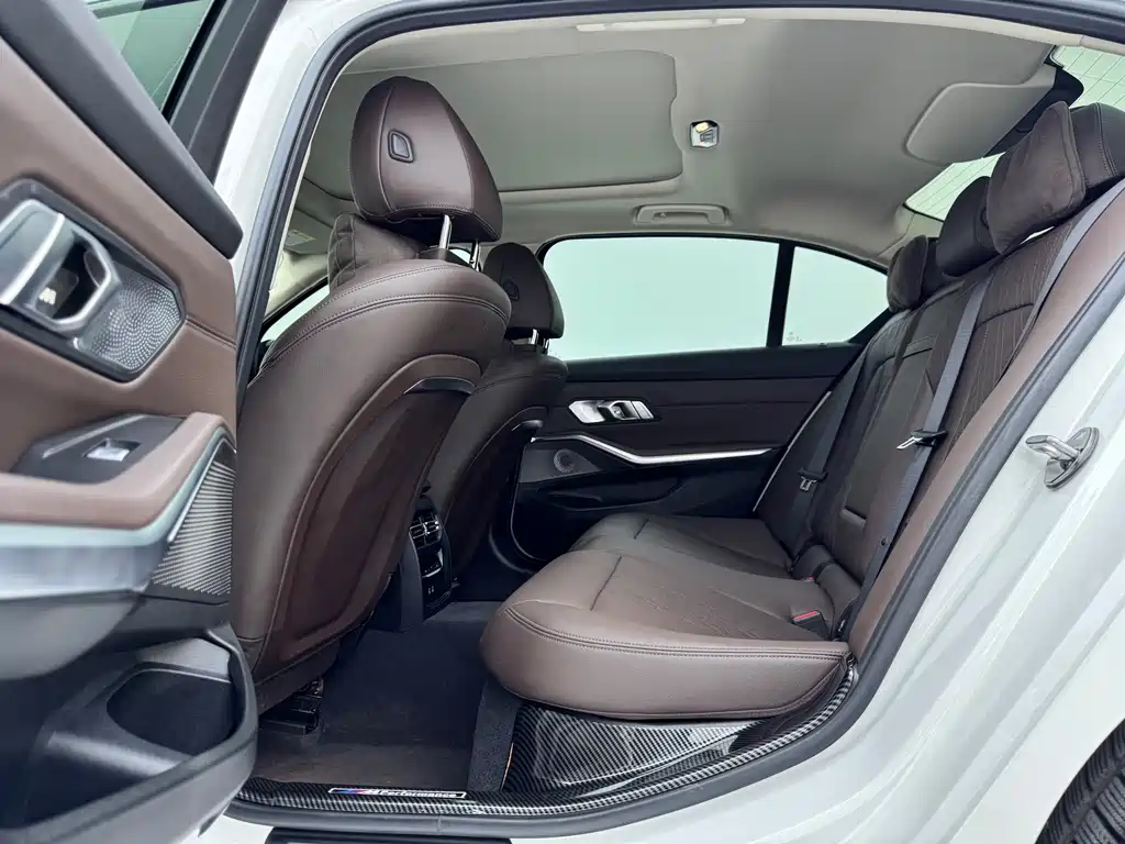 BMW 3 Series 2023 325Li M Sports Package купить на сайте DeffCars