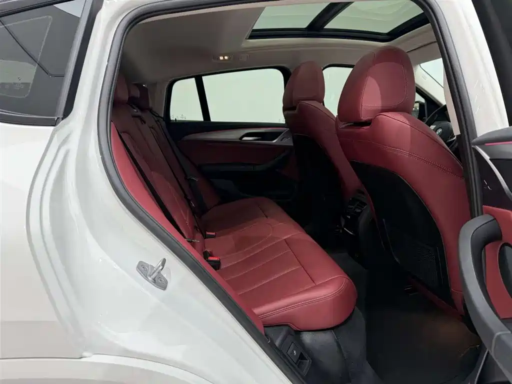 BMW X4 2022 xDrive 25i M Sports Package купить на сайте DeffCars