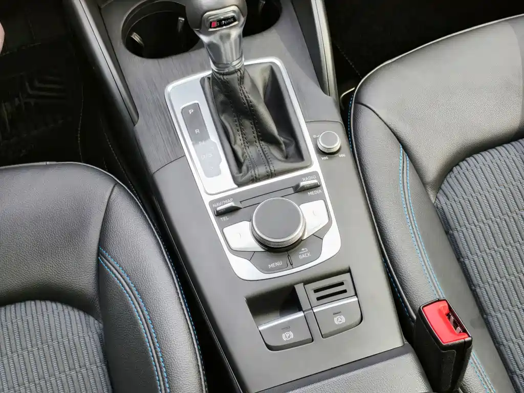 Audi A3 2020 Sportback 35 TFSI Fashion Type National VI купить на сайте DeffCars