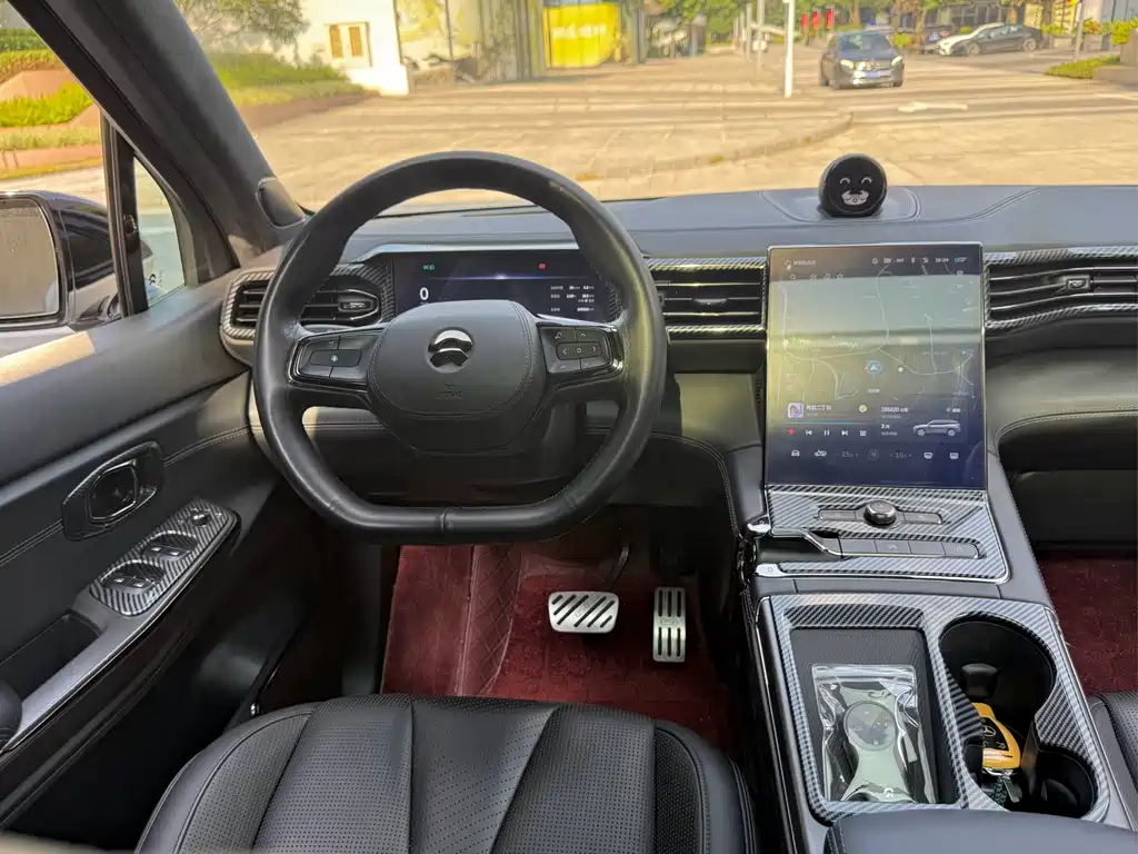 NIO ES8 2022 75kWh Signature Edition Six Seats купить на сайте DeffCars