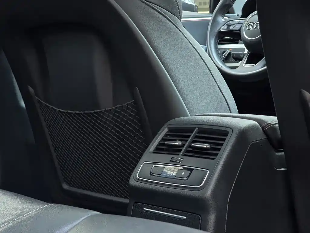 Audi A4L 2020 40 TFSI quattro luxury and dynamic model купить на сайте DeffCars