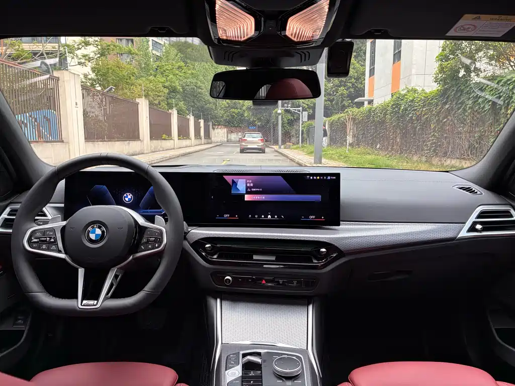 BMW 3 Series 2025 330Li Exclusive M Sports Night Package купить на сайте DeffCars