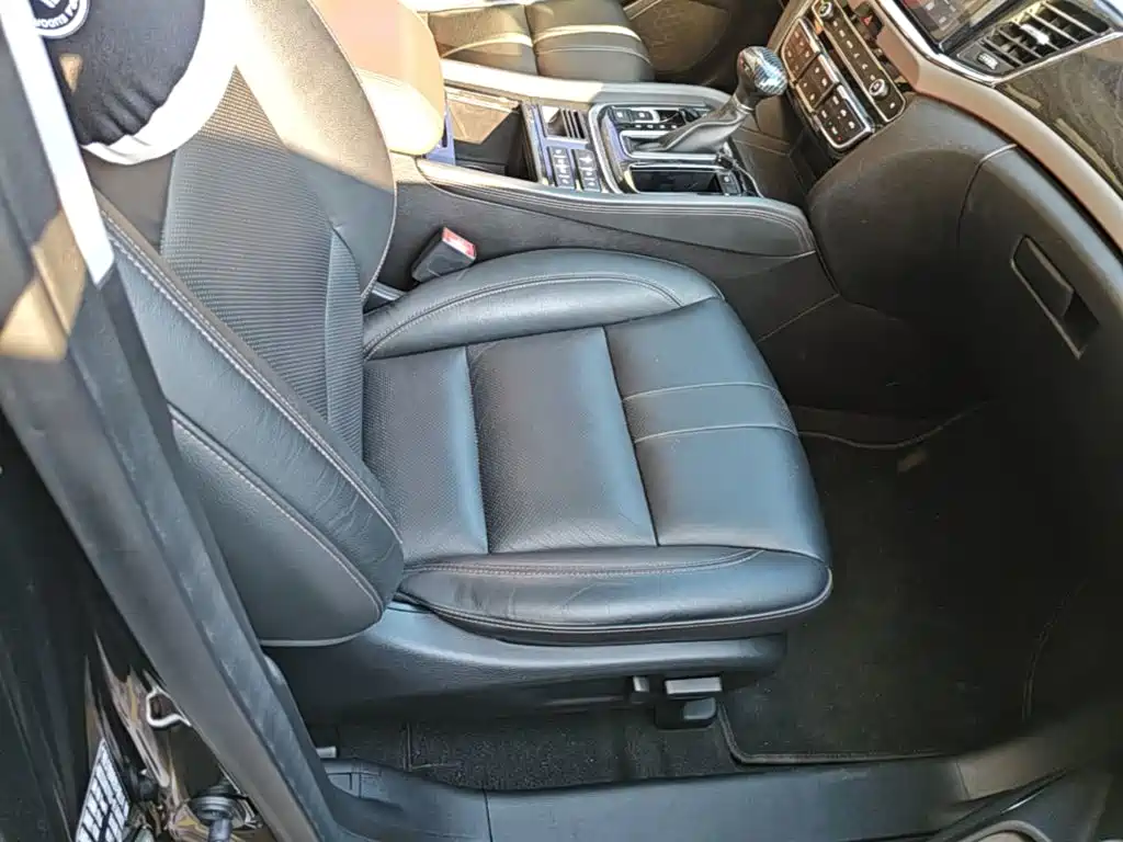 Trumpchi GS8 2017 320T 2WD Luxury Connected Edition (seven seats) купить на сайте DeffCars
