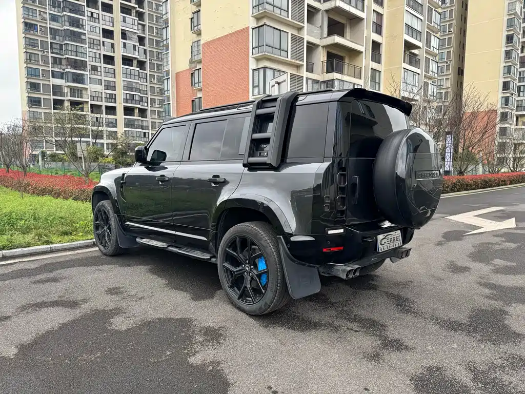 Land Rover Defender 2023 facelift 110 3.0T P400 X-DYNAMIC HSE купить на сайте DeffCars