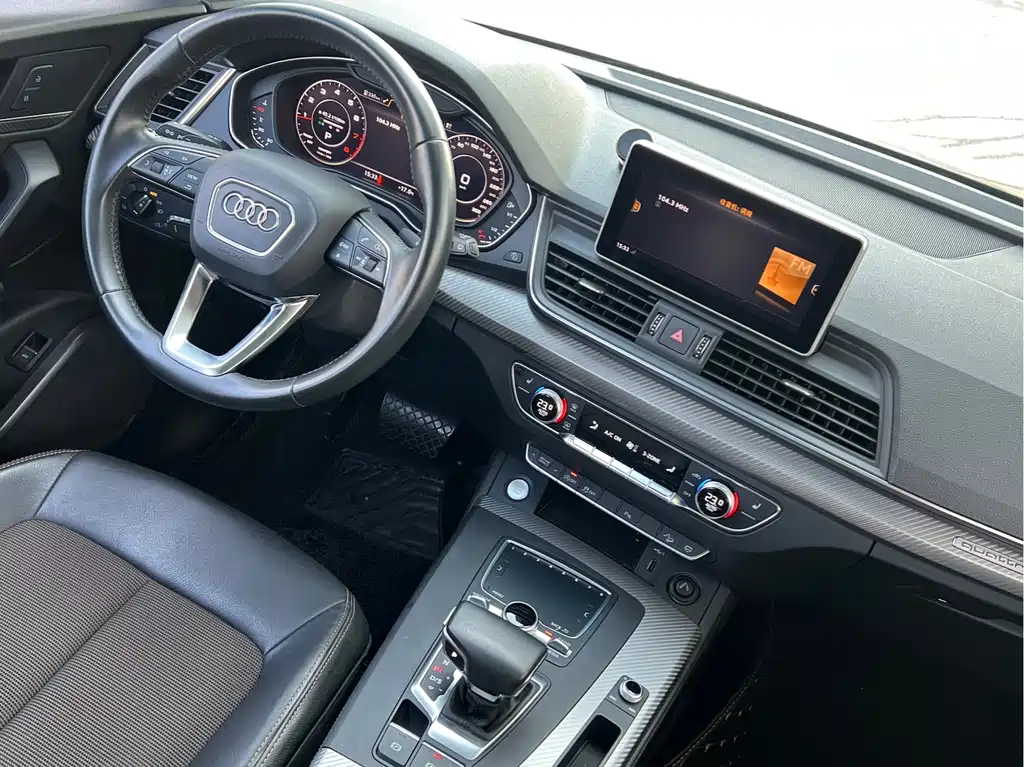 Audi Q5L 2018 45 TFSI Exclusive Fashion Type National V купить на сайте DeffCars