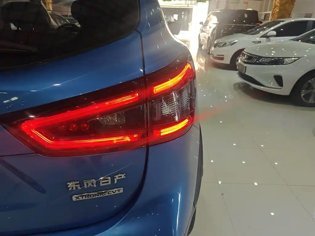 Qashqai 2019 2.0L CVT Deluxe Edition купить на сайте DeffCars