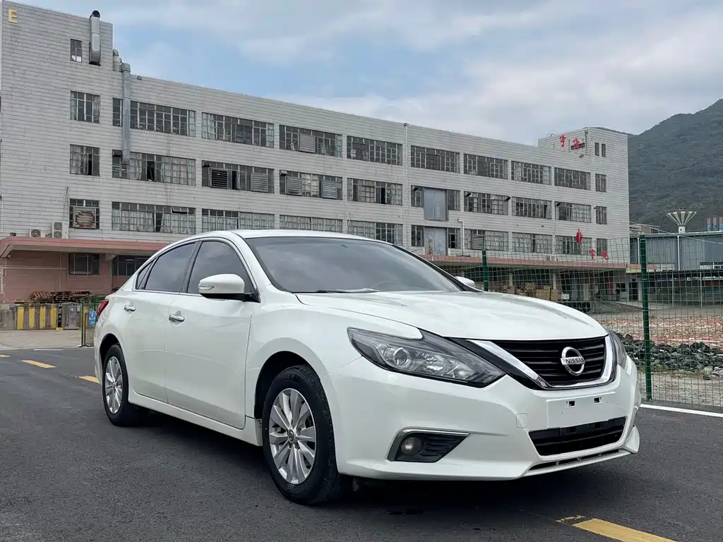 Teana 2016 facelift 2.0L XL comfort version купить на сайте DeffCars