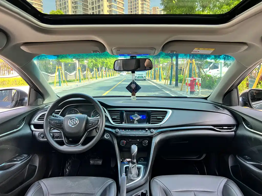 Yinglang 2021 model model 1.5L automatic elite model купить на сайте DeffCars