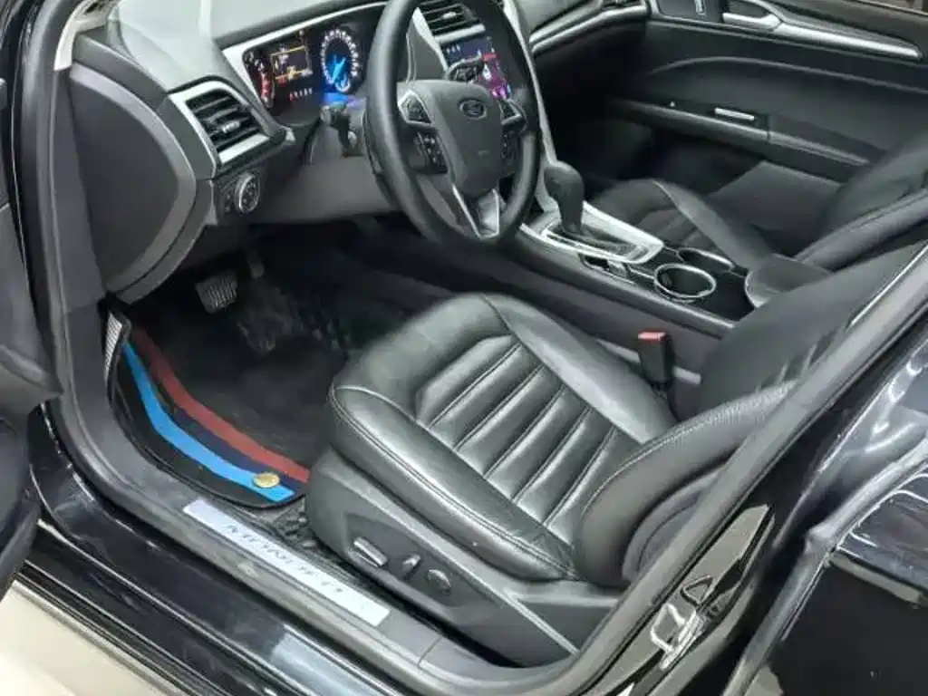 Mondeo 2013 1.5L GTDi180 Fashion Model купить на сайте DeffCars