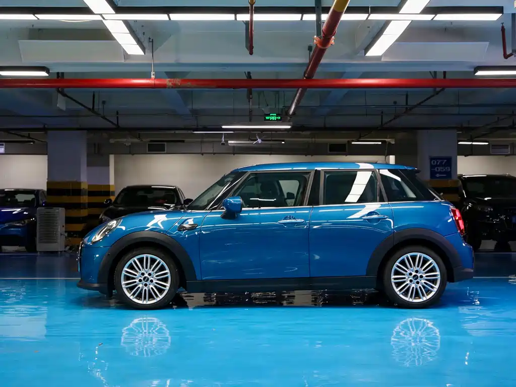 MINI 2023 1.5T COOPER Artist Five-Door Edition купить на сайте DeffCars