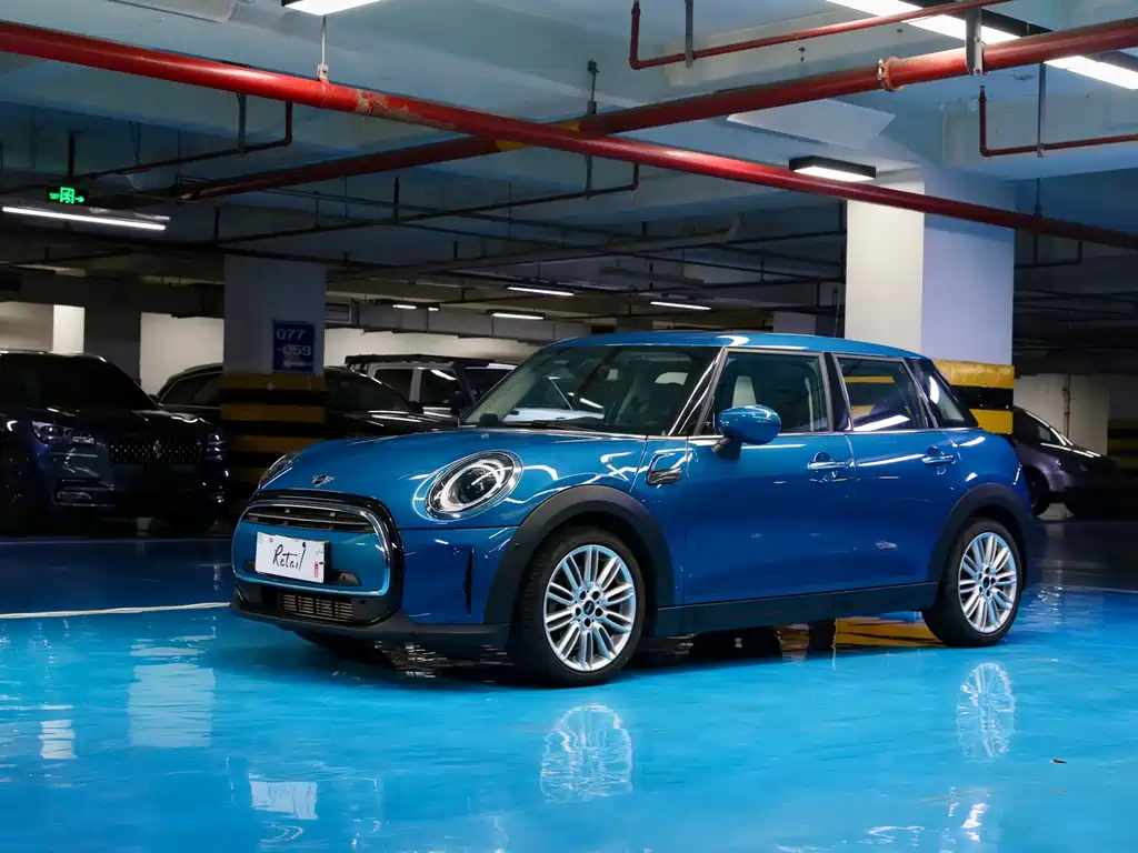 MINI 2023 1.5T COOPER Artist Five-Door Edition купить на сайте DeffCars
