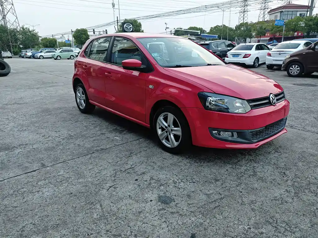 Polo 2011 1.4L automatic stylish version купить на сайте DeffCars