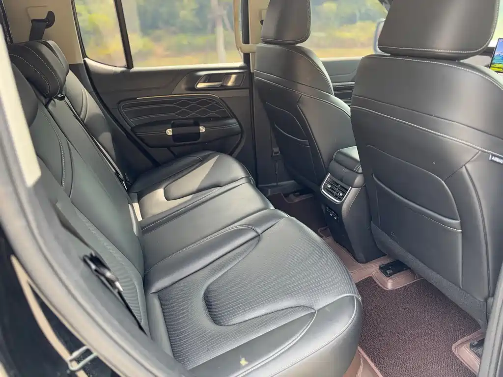 Tank 300 New Energy 2025 Hi4-T 37.1kWh купить на сайте DeffCars