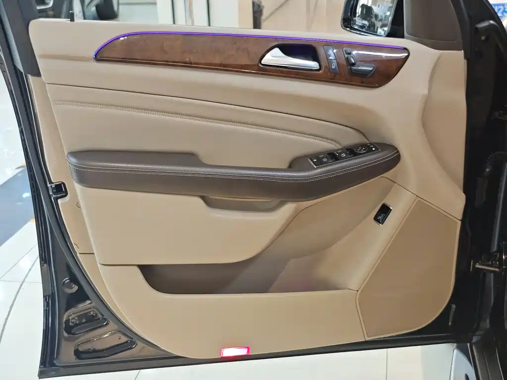 Mercedes-Benz M-Class 2012 ML 350 Luxury Model купить на сайте DeffCars