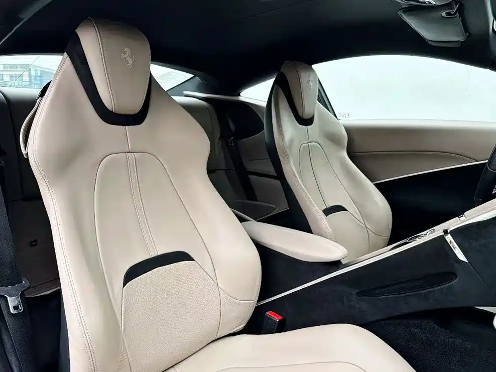 Roma 2020 3.9T V8 купить на сайте DeffCars
