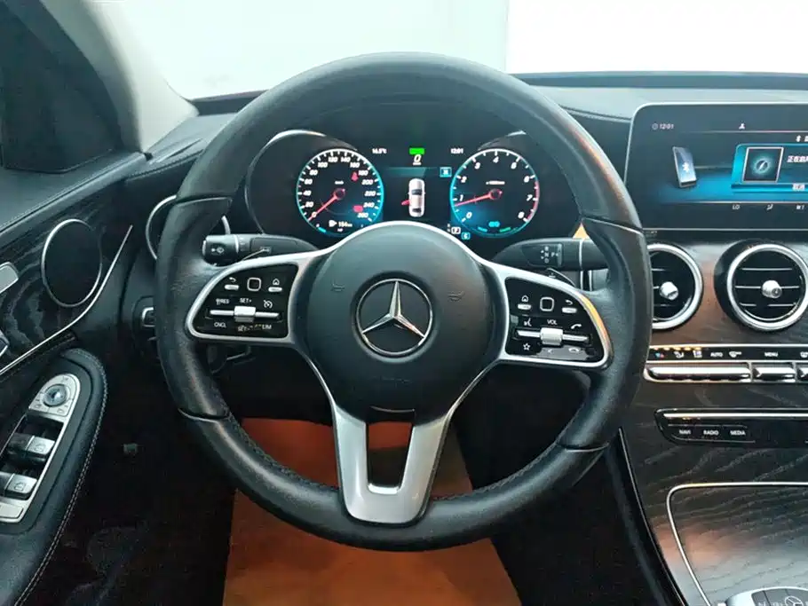Mercedes-Benz C-Class 2019 C 260 L Sports Edition купить на сайте DeffCars