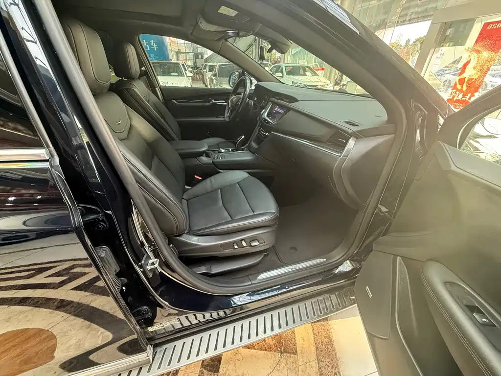 Cadillac XT5 2021 28T luxury model купить на сайте DeffCars