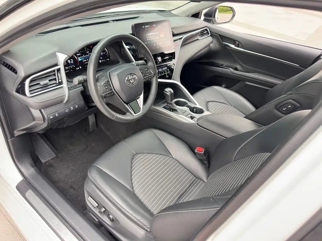 Camry 2023 2.5S Knight Edition купить на сайте DeffCars