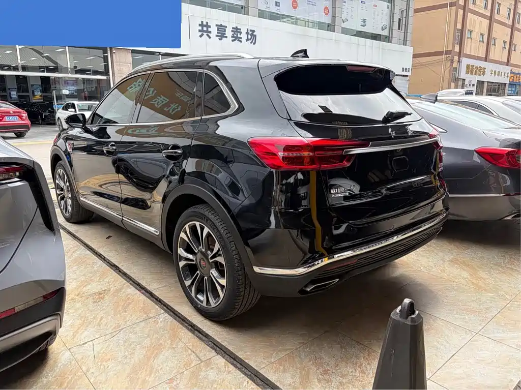 Hongqi HS5 2019 2.0T Zhilian Qixiang four-wheel drive version купить на сайте DeffCars