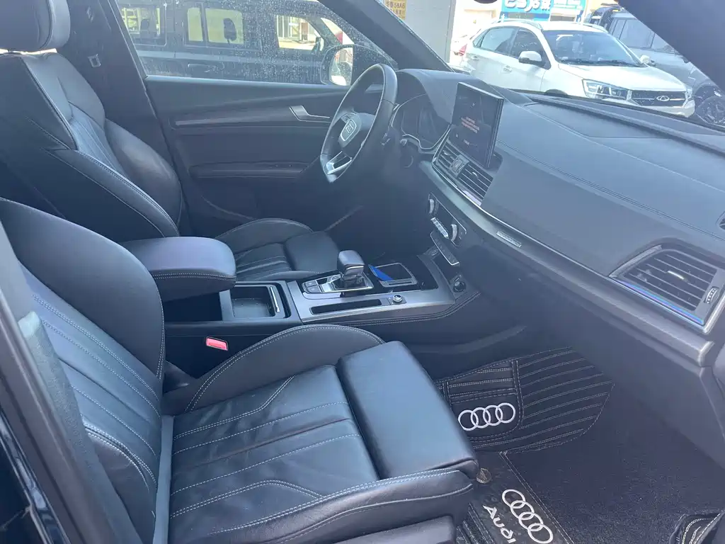 Audi Q5L 2022 40T RS Kit Burning Speed ​​Type купить на сайте DeffCars