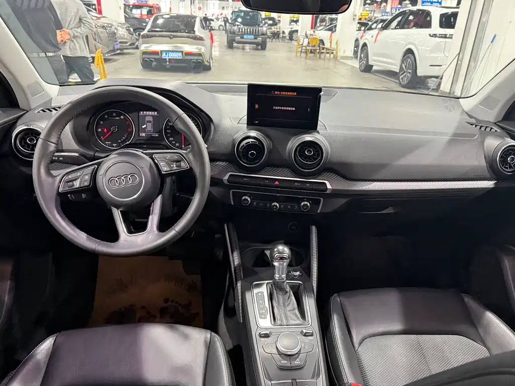 Audi Q2L 2018 35 TFSI Fashionable and Elegant National V купить на сайте DeffCars