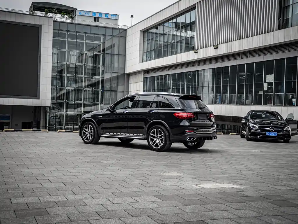 Mercedes-Benz GLC AMG 2018 AMG GLC 63 4MATIC+ купить на сайте DeffCars