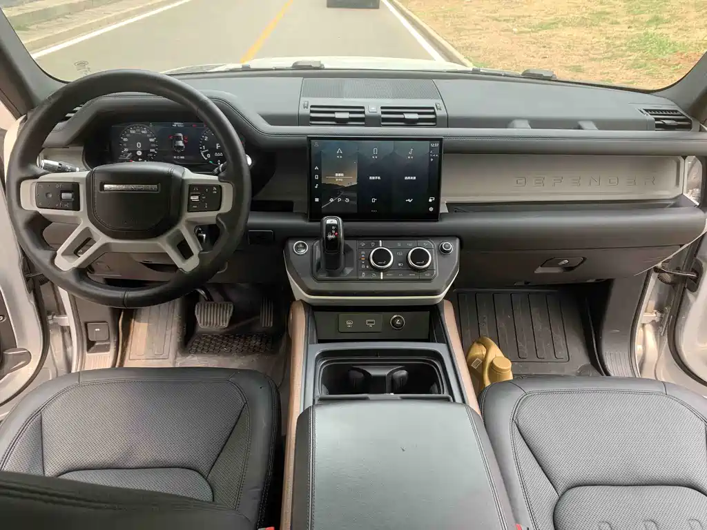 Land Rover Defender 2022 110 P400 Dark Special Edition купить на сайте DeffCars