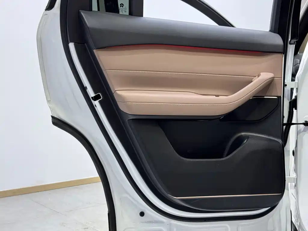 NIO ES6 2024 model 75kWh купить на сайте DeffCars